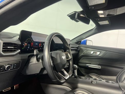Used 2024 Ford Mustang Premium image 20