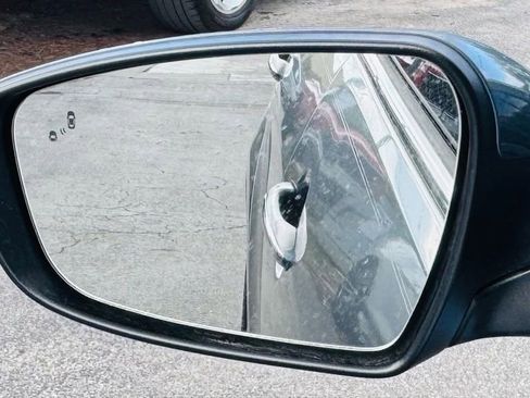 Used 2017 Kia Forte S w/ S Technology Package image 15