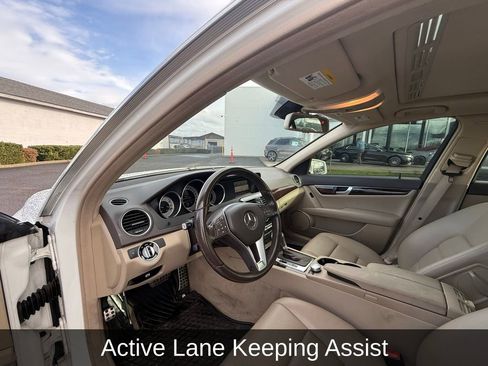 Used 2014 Mercedes-Benz C 300 4MATIC Sedan image 9