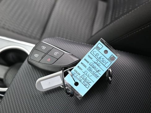 Used 2026 Chevrolet Equinox LT FWD image 24