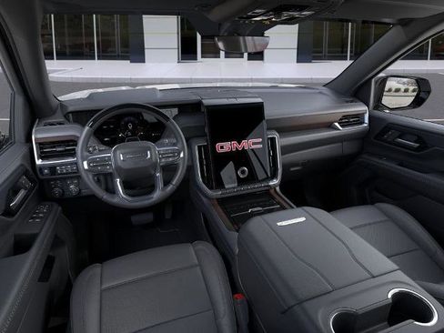 New 2026 GMC Yukon Denali w/ Denali Reserve Package AWD/4WD image 15