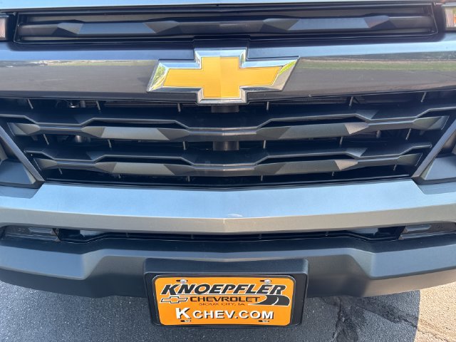 Used 2025 Chevrolet Colorado LT w/ Advanced Trailering Package AWD/4WD image 32