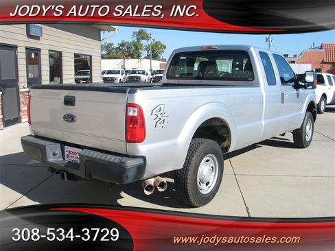 Used 2015 Ford F250 XL w/ Power Equipment Group image 28