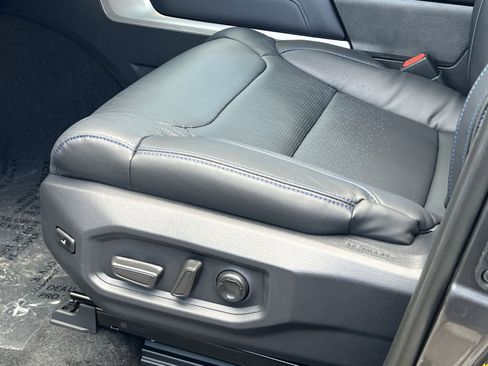 New 2026 Toyota Tundra Platinum AWD/4WD image 8