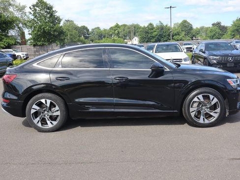 Used 2020 Audi e-tron Premium Plus AWD/4WD image 5