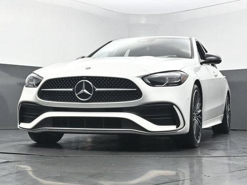 Used 2025 Mercedes-Benz C 300 Sedan w/ AMG Line w/ Night Package image 42