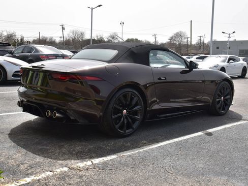 Used 2023 Jaguar F-TYPE R image 12