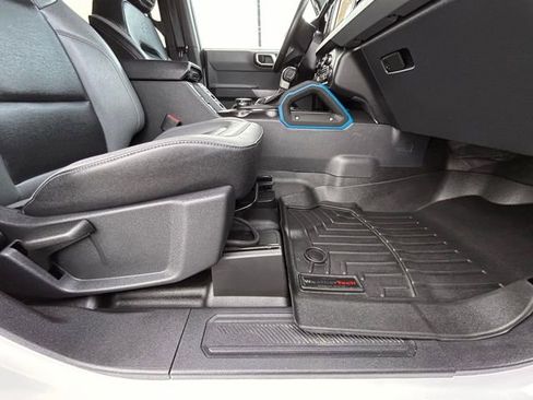 Used 2023 Ford Bronco Black Diamond image 35