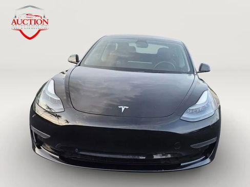 Used 2022 Tesla Model 3 RWD image 2