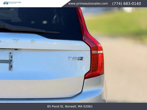 Used 2018 Volvo XC90 T8 Inscription w/ Convenience Package image 9