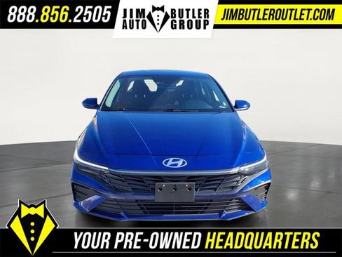 Used 2024 Hyundai Elantra SEL image 21