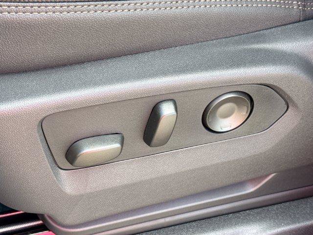 New 2026 Chevrolet Tahoe High Country RWD image 14