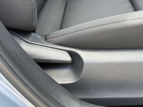 Used 2024 Toyota Corolla LE FWD image 30