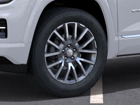 New 2026 GMC Terrain Denali w/ LPO, Floor Liner Package AWD/4WD image 9