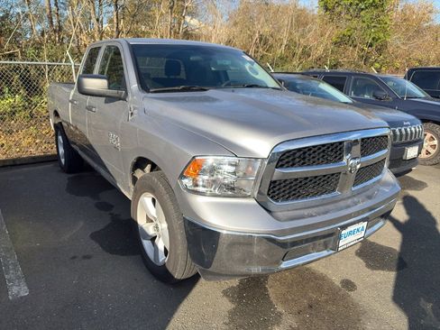 Used 2024 RAM 1500 Classic SLT image 3