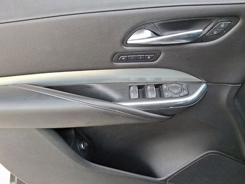 Used 2019 Cadillac XT4 Premium Luxury w/ Cold Weather Package image 12