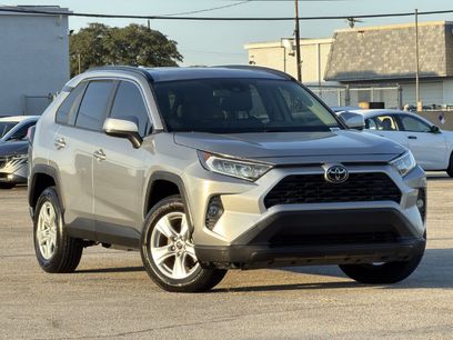 Used 2019 Toyota RAV4 XLE w/ Convenience Package