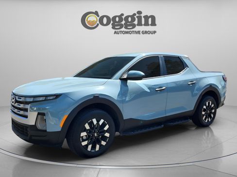 Certified 2025 Hyundai Santa Cruz SE image 1