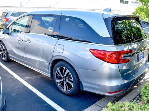 Used 2019 Honda Odyssey Elite image 7