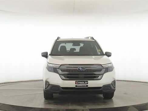 Used 2025 Subaru Forester Premium image 12