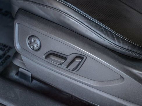 Used 2018 Audi SQ5 Premium Plus w/ Navigation Package image 40