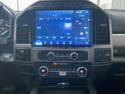 Used 2022 Ford F250 Platinum w/ FX4 Off-Road Package image 16