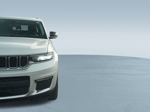 Used 2021 Jeep Grand Cherokee L Limited image 40