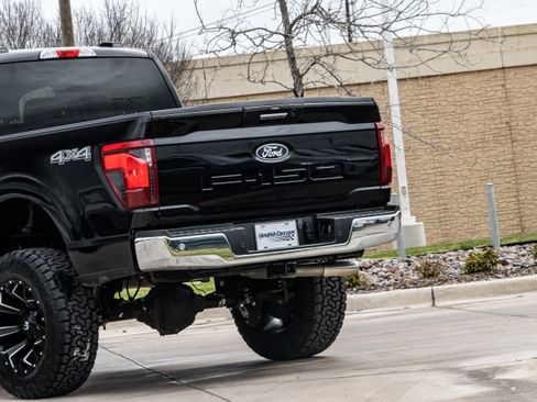 Used 2024 Ford F150 XLT image 6