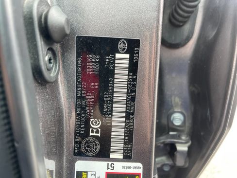 Used 2024 Toyota Camry SE FWD image 30