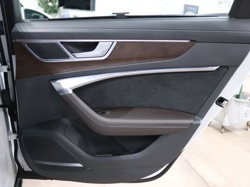 Used 2021 Audi A6 3.0T allroad Prestige image 25
