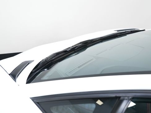 Used 2018 Lamborghini Aventador S image 27