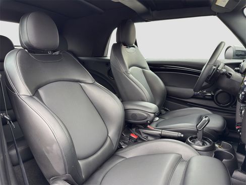 Used 2022 MINI Cooper S image 21