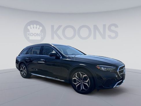 Used 2025 Mercedes-Benz E 450 4MATIC All-Terrain Wagon image 8