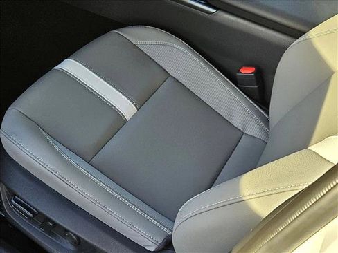 New 2026 Toyota Camry SE FWD image 4