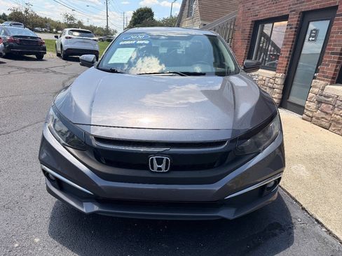 Used 2020 Honda Civic EX image 3