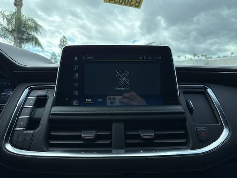 Used 2022 Chevrolet Tahoe Premier image 21