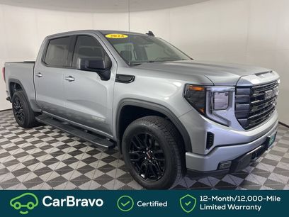 Used 2024 GMC Sierra 1500 Elevation w/ LPO, Elevation Black Package