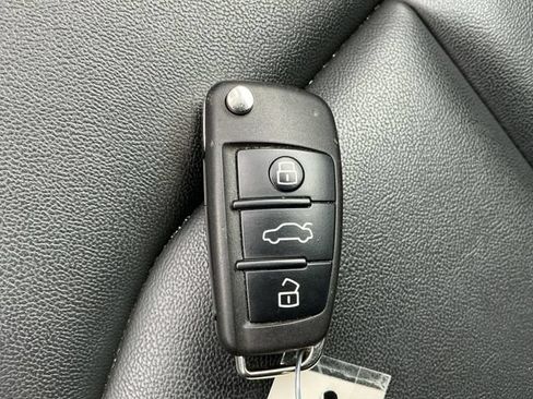 Used 2025 Audi Q3 2.0T Premium AWD/4WD image 20