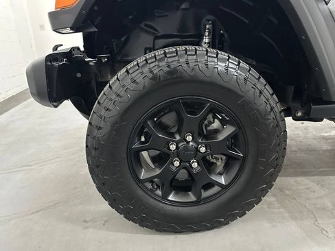 Used 2021 Jeep Wrangler Sport AWD/4WD image 52