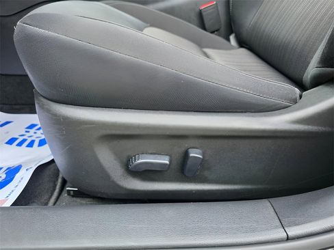 Used 2024 Nissan Altima 2.5 SV image 17