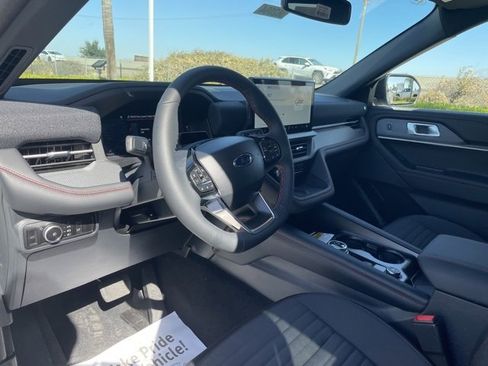 New 2025 Ford Explorer ST-Line w/ Premium Package image 9