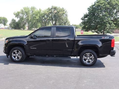 Used 2016 Chevrolet Colorado Z71 AWD/4WD image 9