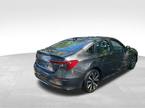 Used 2024 Honda Civic EX image 5