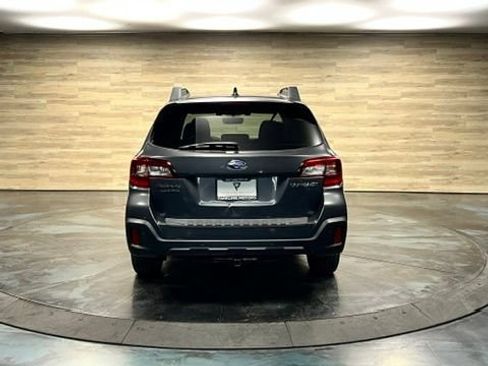 Used 2018 Subaru Outback 2.5i Limited AWD/4WD image 21