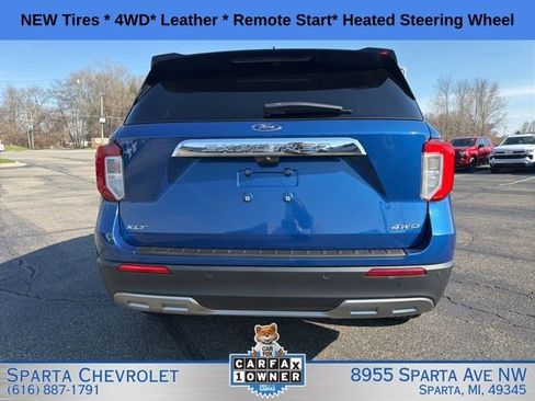 Used 2022 Ford Explorer XLT w/ Equipment Group 202A AWD/4WD image 4