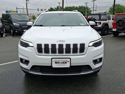 Used 2019 Jeep Cherokee Limited w/ Luxury Group AWD/4WD image 35