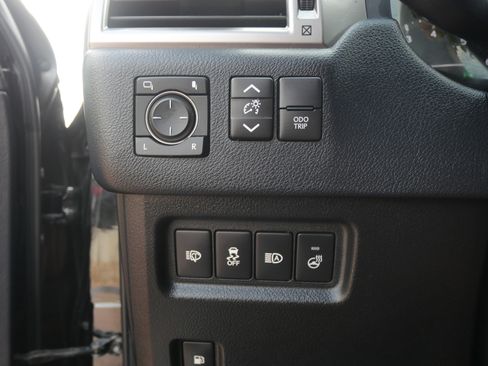 Used 2023 Lexus GX 460 Premium image 13