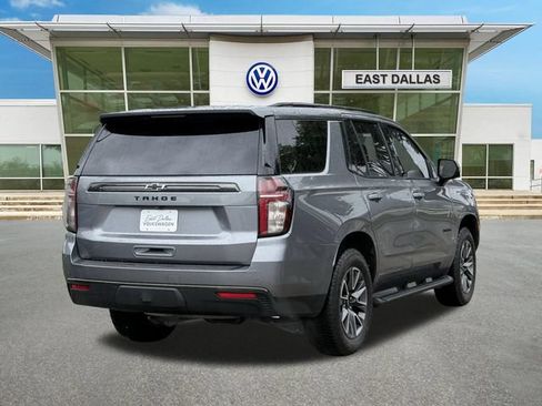 Used 2021 Chevrolet Tahoe Z71 w/ Luxury Package AWD/4WD image 3
