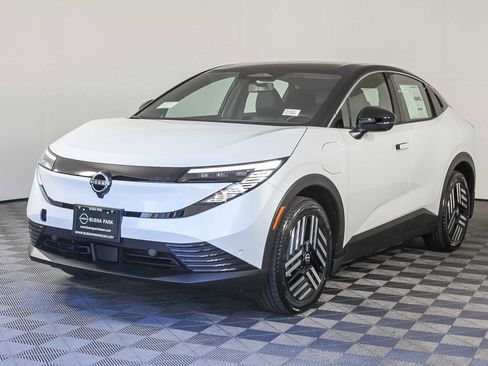 New 2026 Nissan Leaf SV+ image 3