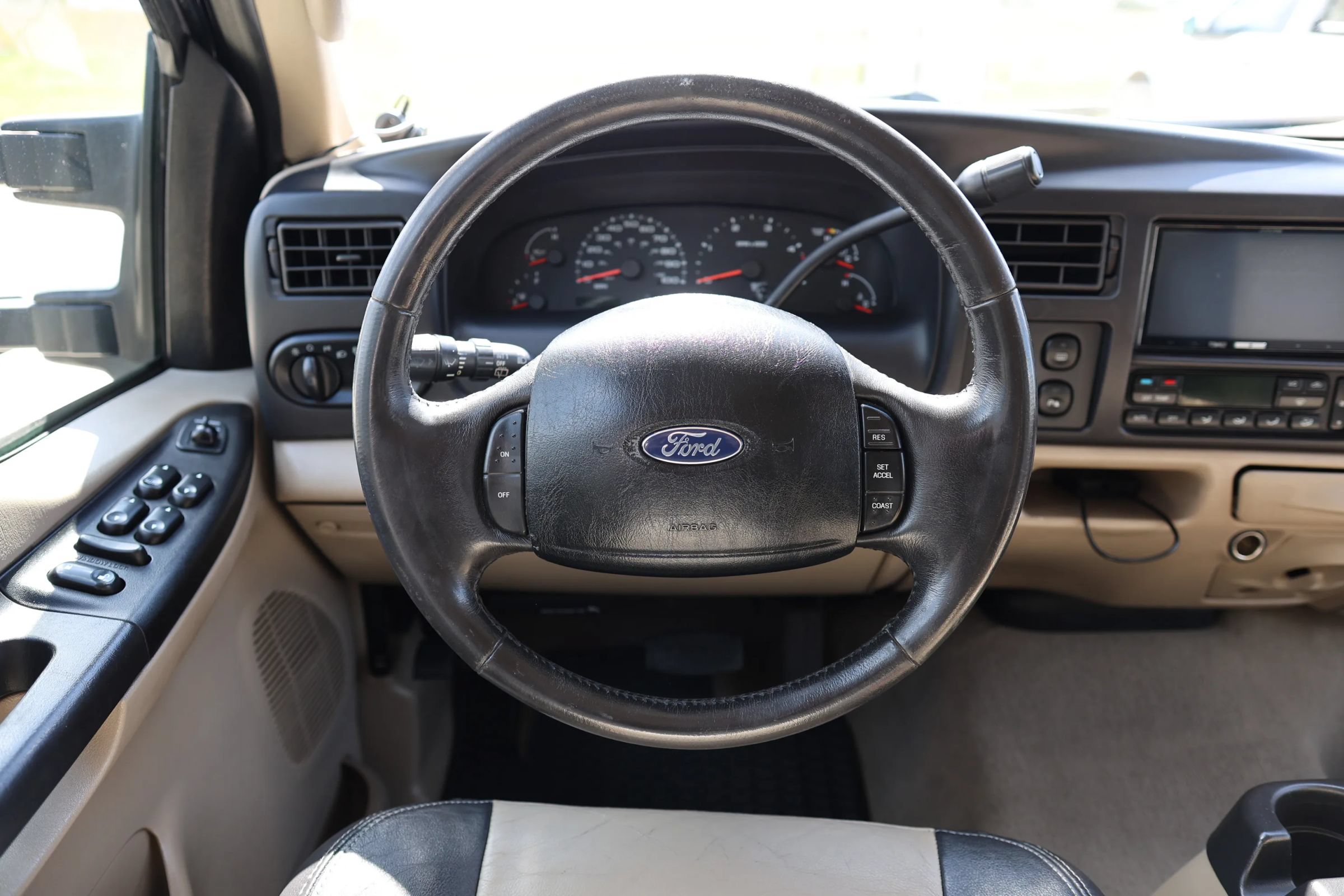 Used 2005 Ford Excursion Eddie Bauer AWD/4WD image 34